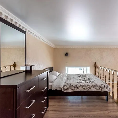 With а Balcony In Quiet Courtyard *