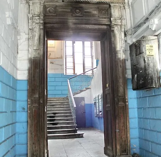 Διαμέρισμα With а Balcony In Quiet Courtyard