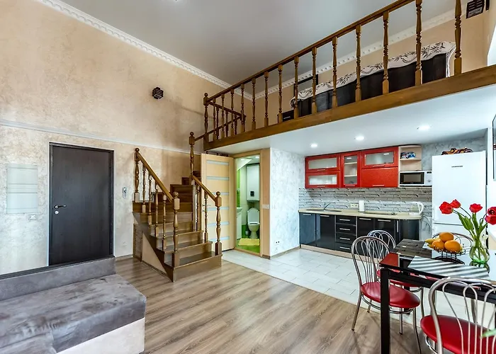 Appartamento With а Balcony In Quiet Courtyard